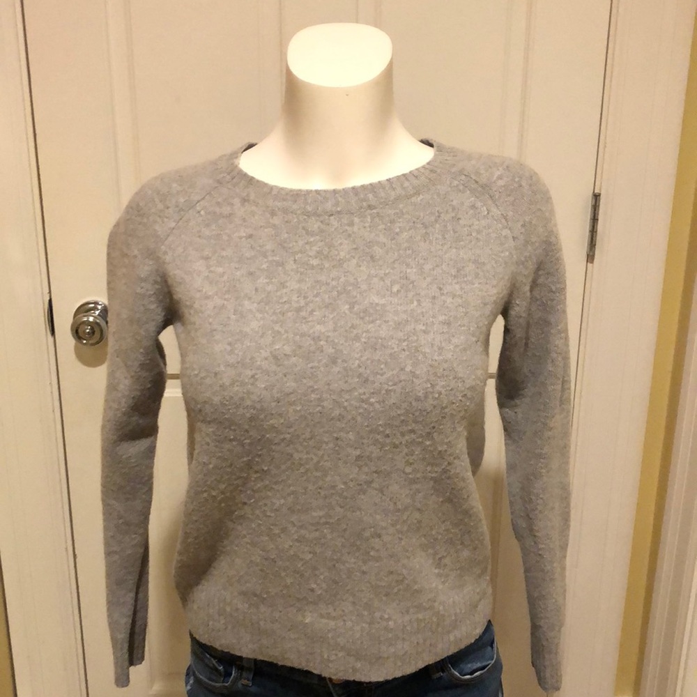 Uniqlo Light Grey Wool Sweater